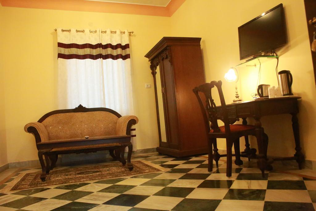 V Resorts Rajmahal Órcsha Kültér fotó